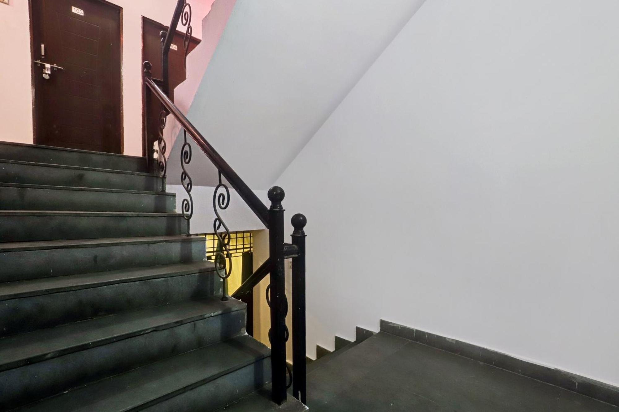 Hotel O Royal Stay Inn Royal Stay Inn Nagpur Zewnętrze zdjęcie